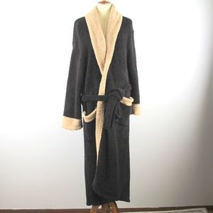 Barefoot Dreams Black and Tan Robe